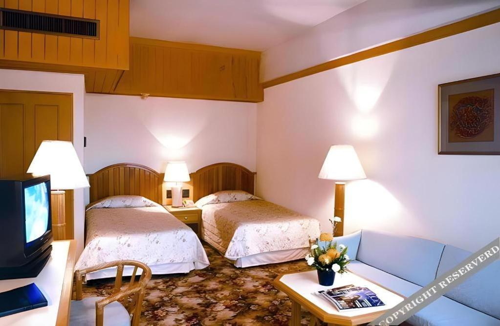 Отель Ambassador City Jomtien Pattaya - Ocean Wing На Джомтьен Экстерьер фото